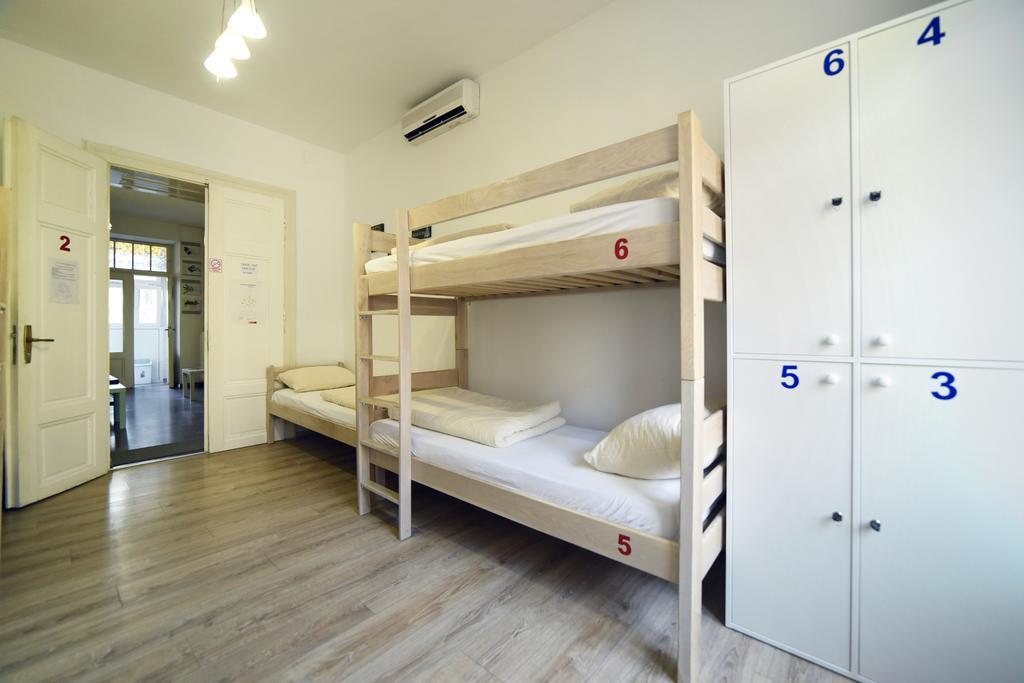 Hostel Temza Загреб Екстер'єр фото